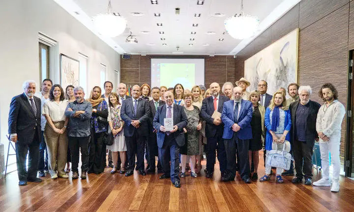 Novena reunión anual de CIHAR, celebrada el pasado martes en Casa Árabe. Participaron representantes de media docena de países árabes. (Cedida)