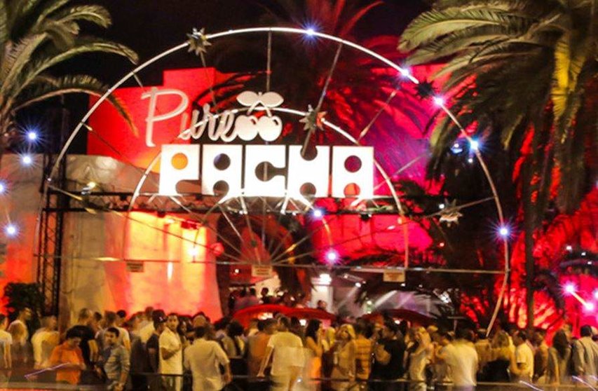 Acceso a la discoteca Pachá Ibiza. (Fuente externa)