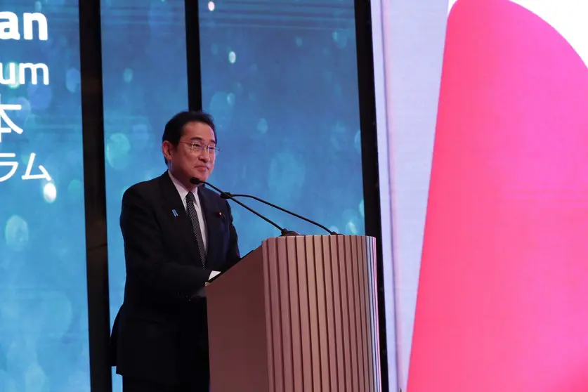 El primer ministro de Japón, Fumio Kishida, durante su visita a Abu Dhabi. (WAM)