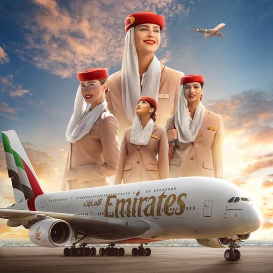 Tripulantes de cabina de la aerolínea de Dubai. (Emirates)