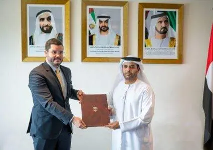 El embajador de Colombia entrega cartas credenciales en Abu Dhabi. (MoFA)