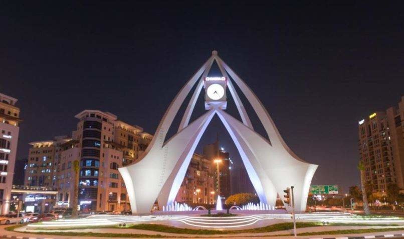 Torre del reloj en Dubai.