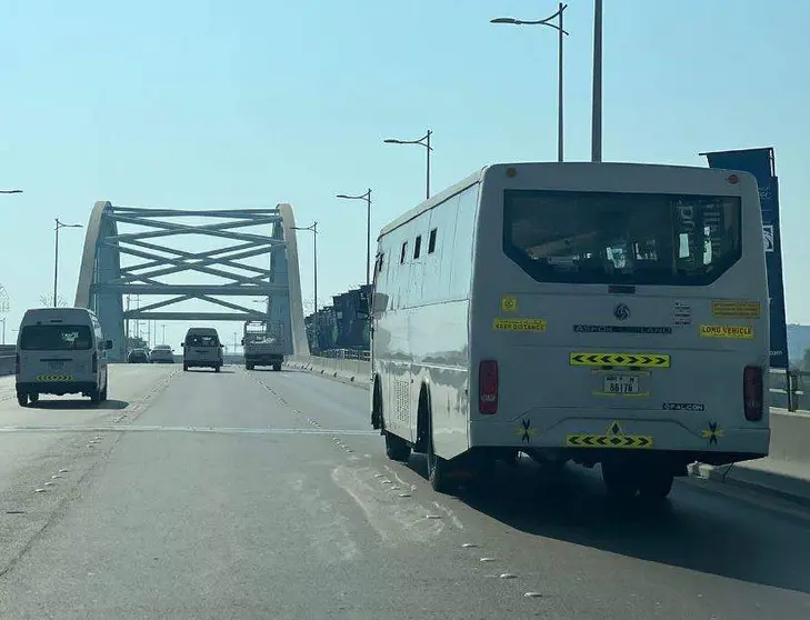 Un autobús en Abu Dhabi. (Abu Dhabi Police)