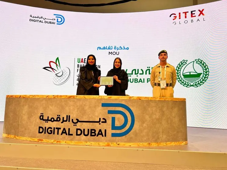 Policía de Dubai en Gitex. (Twitter)