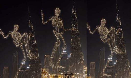 Una composición del esqueleto de Halloween con el Burj Khalifa al fondo. (Fuente externa)