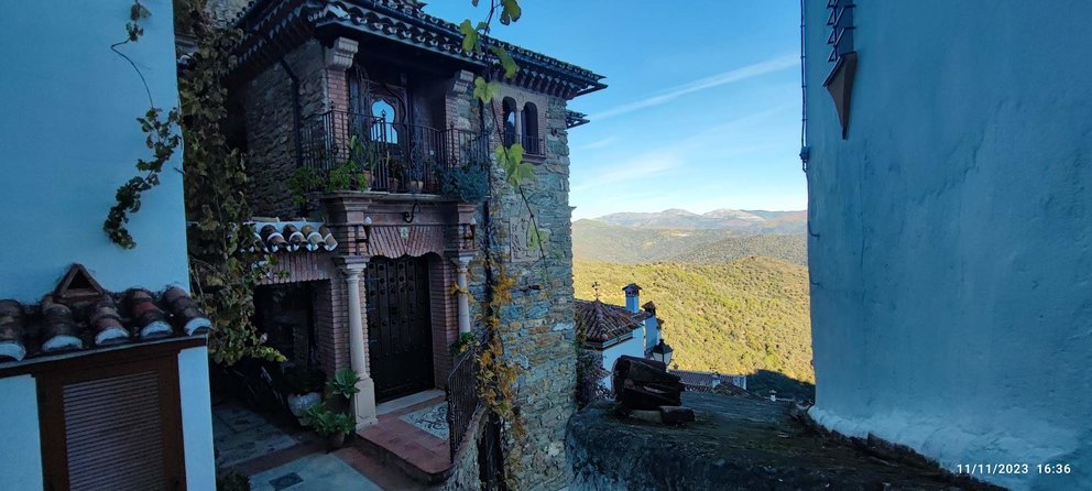 Benalauría es uno de los pueblos más singulares del Valle del Genal (Málaga, España)