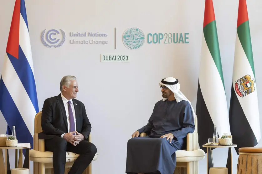 Los presidentes de Cuba y Emiratos Árabes en diciembre de 2023 en Expo City Dubai. (WAM)