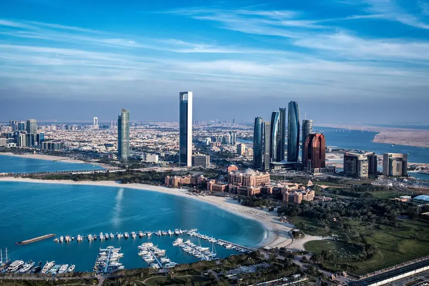 Abu Dhabi, capital de Emiratos Árabes Unidos. (WAM)