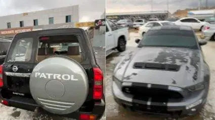 Dos de los coches dañados por la tormenta. (Fuente externa)