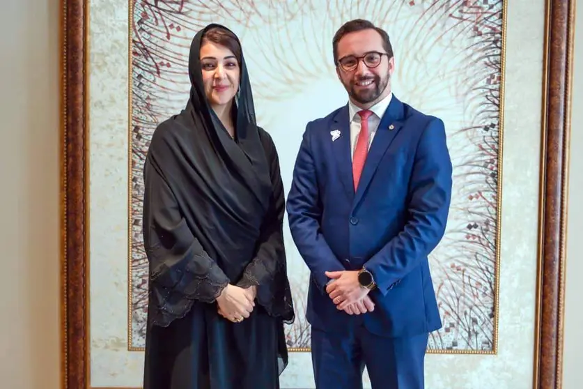 Reem al Hashimy y Nicolás Albertoni