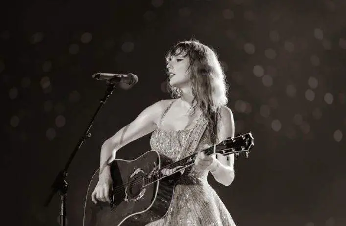 Taylor Swift durante un concierto. (Instagram)