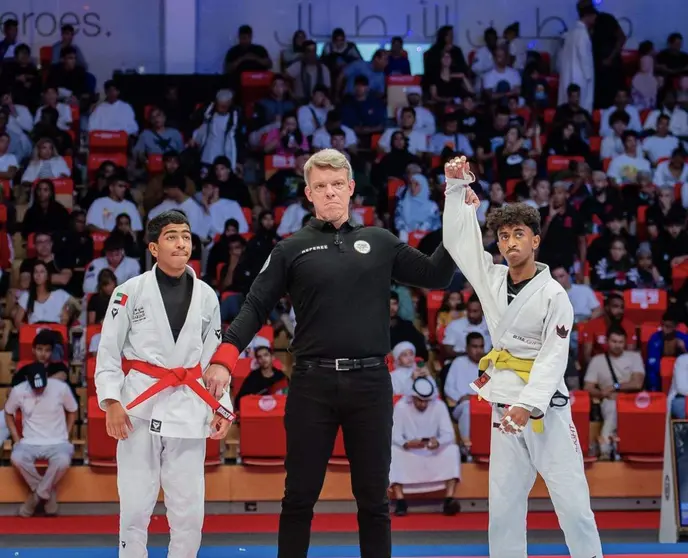 Luchadores de Jiu Jitsu tras una competición. (WAM)