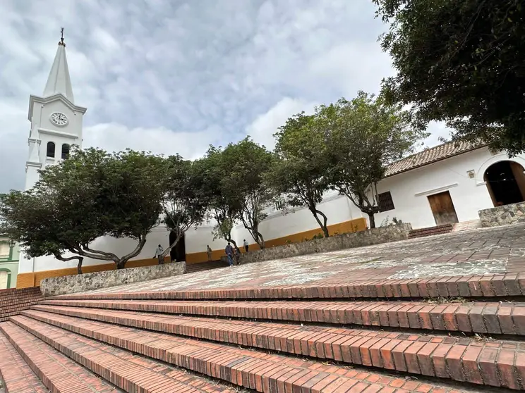 A pesar de los cambios en tamaño, población y sonidos, Pamplona conserva su encanto colonial, con plazas y parques. (Patricia Mogollón)