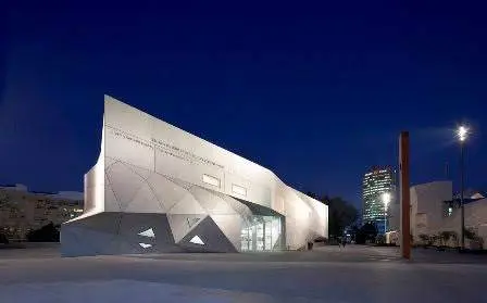 Una imagen de X del Museo de Arte de Tel Aviv.