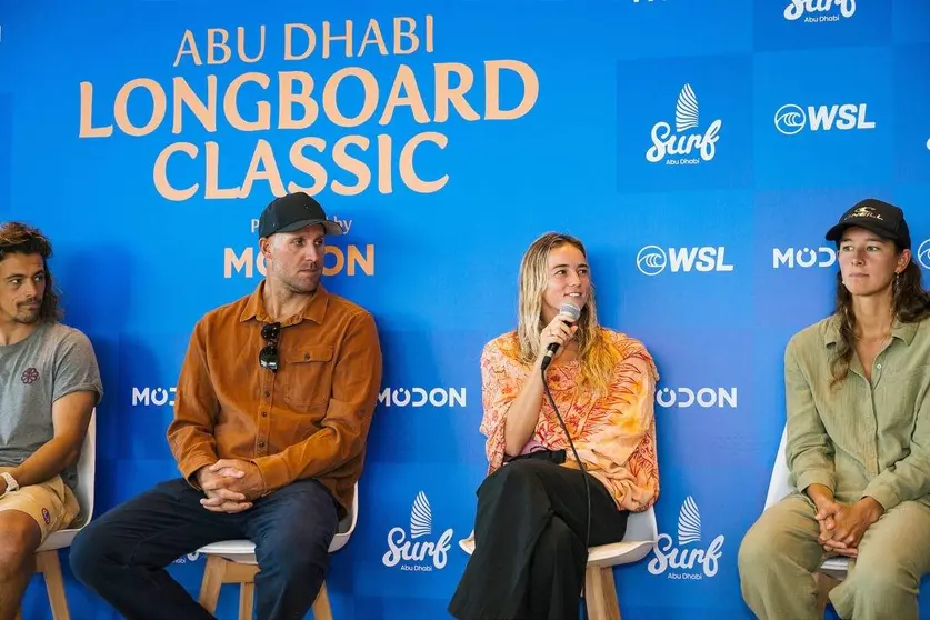 Un momento de la presentación de la Abu Dhabi Longboard Classic. (WAM)