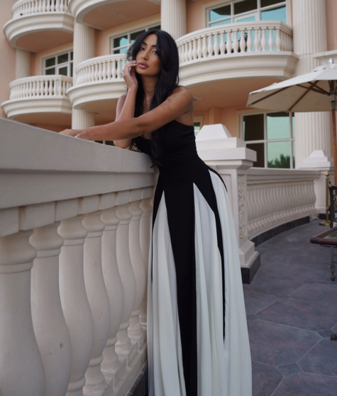 instagram - Nour El Haj