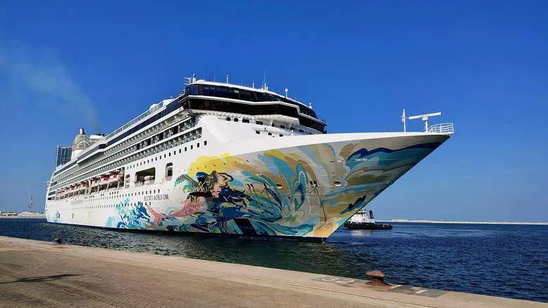 Una imagen del barco de Resorts World Cruises. (X)