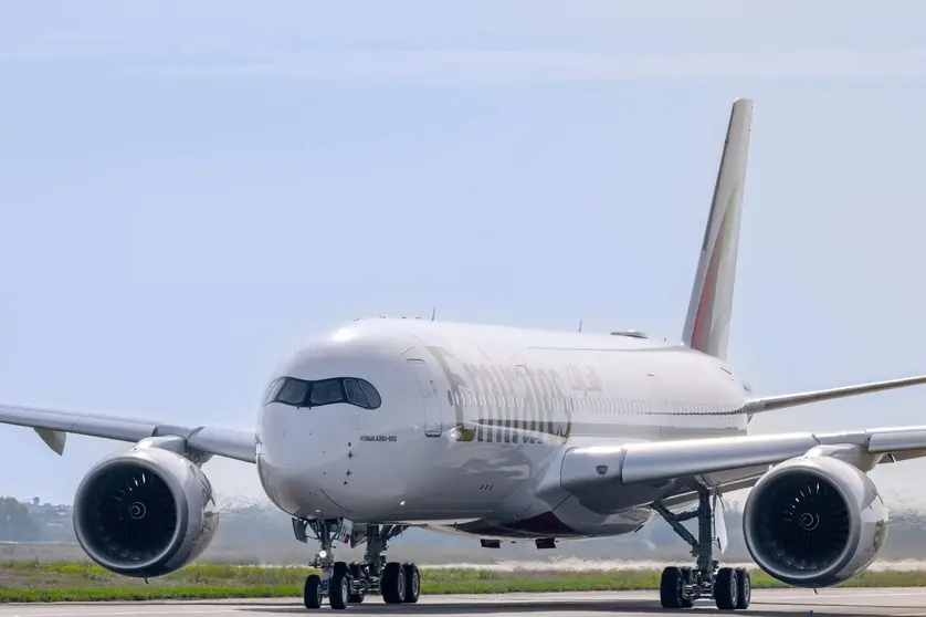 El primer Emirates A350. (WAM)