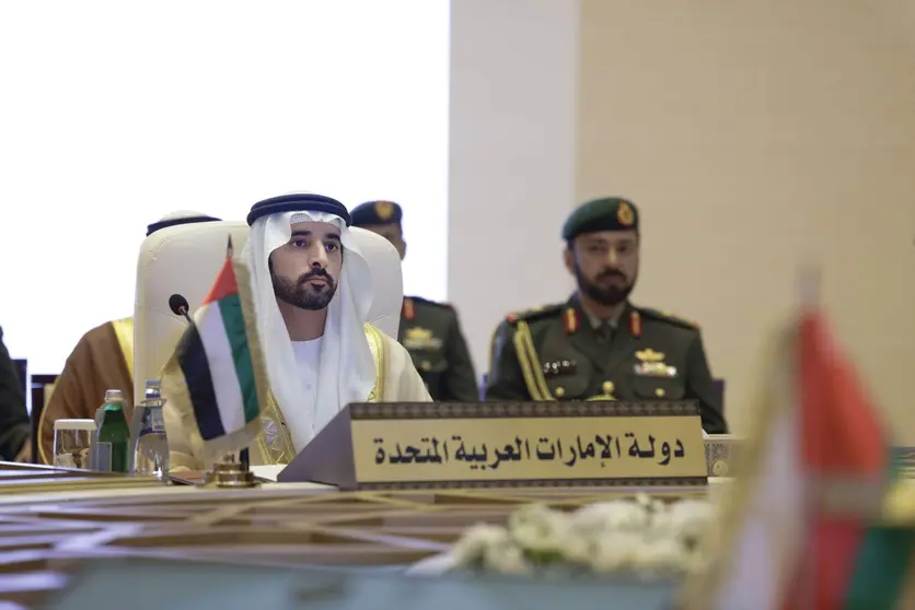 El jeque Hamdan durante la reunión de defensa del CCG. (WAM)