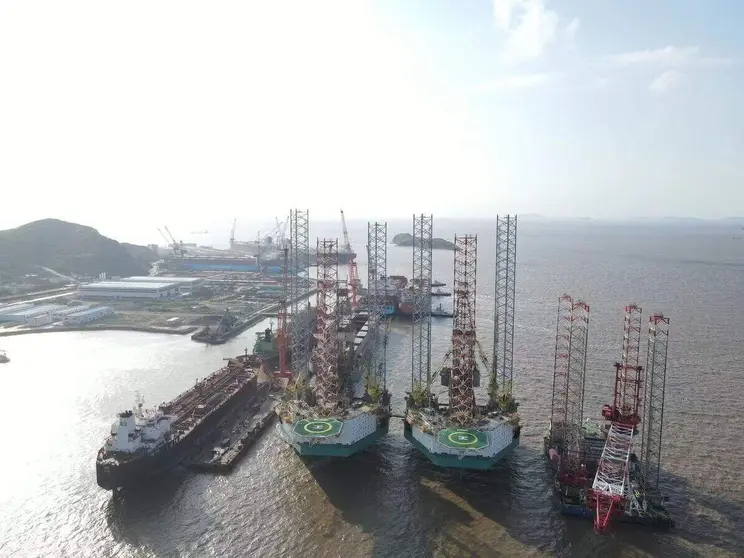Las nuevas plataformas de Adnoc Drilling. (WAM)