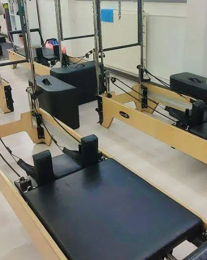 Máquinas de Pilates. (X)