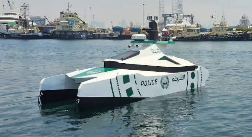 El barco de rescate. (Dubai Police)