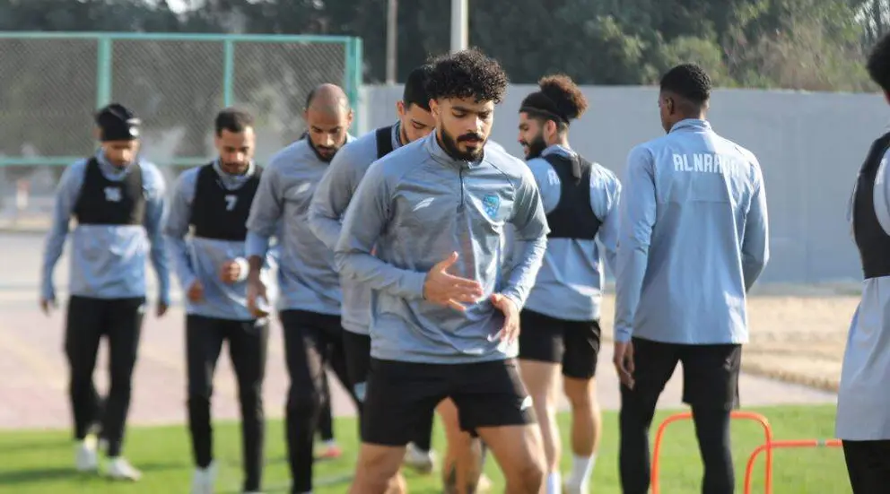 Entrenamiento de futbolistas de un equipo de Arabia Saudita. (@Al_NahdahFC)