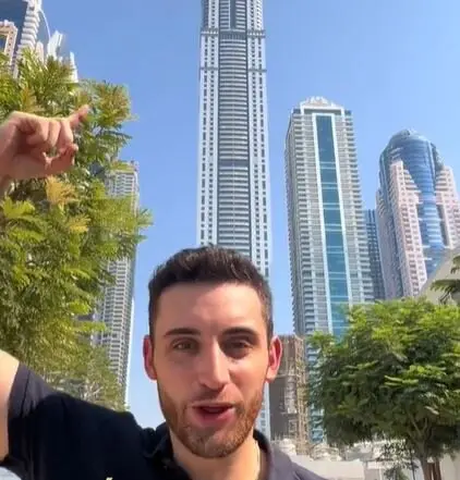 Una captura de pantalla del vídeo del español.