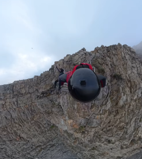 Una captura de pantalla del vídeo del deportista emiratí. (Instagram)