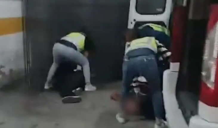 La Policía española confisca el alijo de cocaína en Madrid. (X)