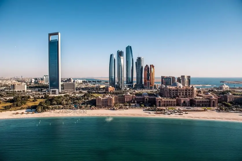 Perspectiva de Abu Dhabi, capital de Emiratos Árabes Unidos. (WAM)