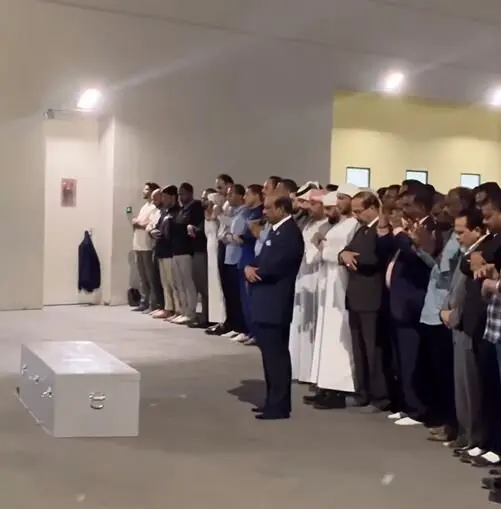 Una captura de pantalla del funeral difundido en redes sociales.
