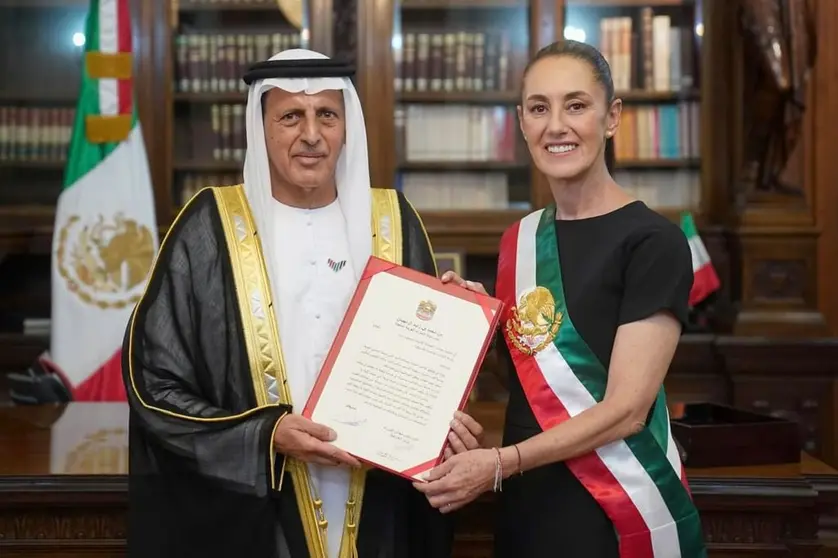 El embajador emiratí presenta cartas credenciales. (WAM)