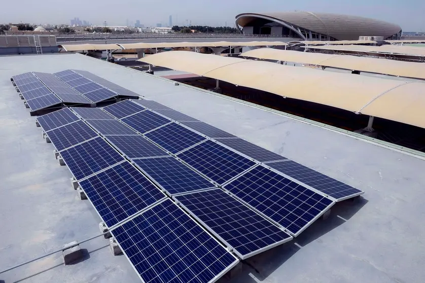 Paneles solares en Dubai. (RTA)