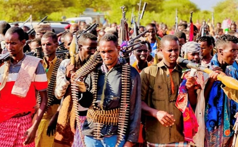 Terroristas en Somalia. (X)