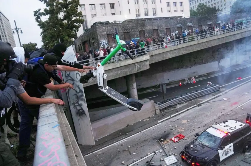 Una imagen de X de las protestas en Estados Unidos.