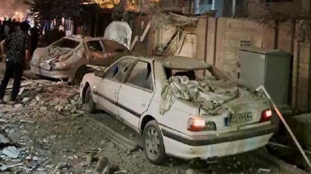 Destrozos provocados por el ataque que Israel ha realizado contra Irán. (X)