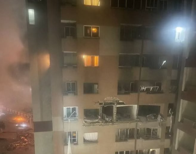 Un edificio en Irán afectado por el ataque de Israel. (X)