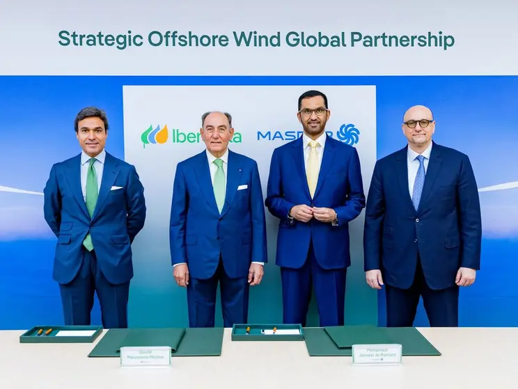 Representantes de Masdar e Ibedrola. (WAM)