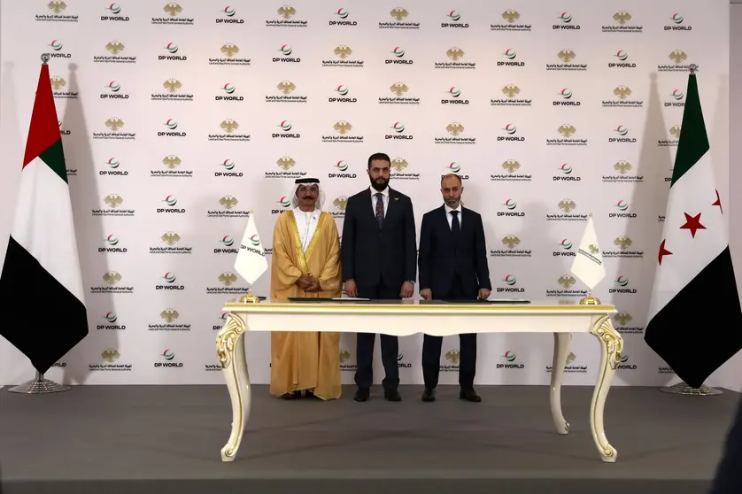 DP World invertirá 800 millones de dólares en el puerto sirio. (WAM)