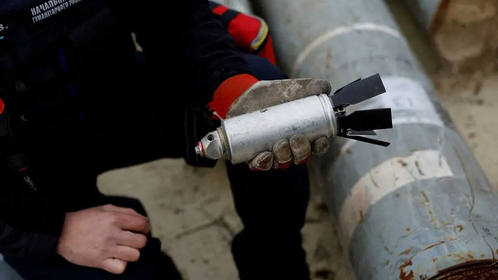 Las bombas de racimo son altamente peligrosas por dispersar explosivos que pueden ser letales durante años. (Fuente externa)