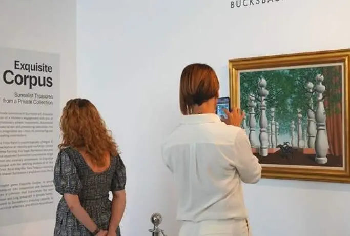 El jinete perdido (1942) de Magritte en Abu Dhabi. (Instagram)