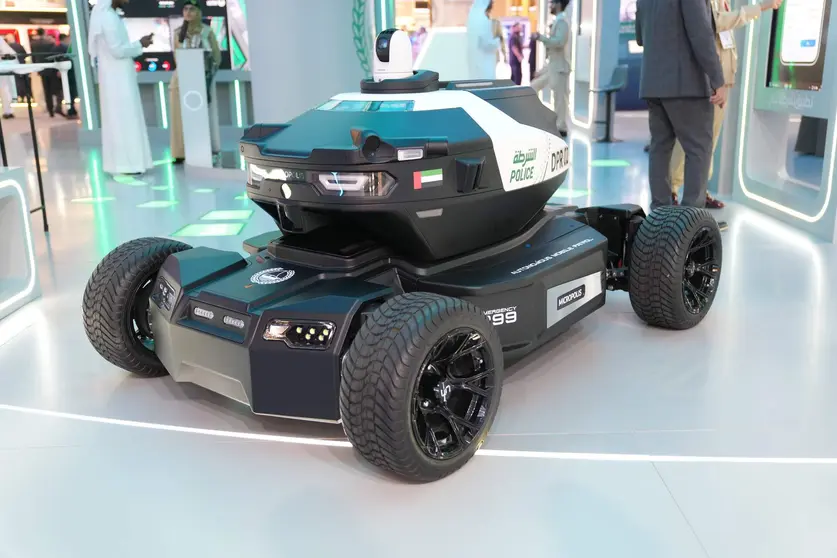 La patrulla autónoma representa una nueva generación de tecnología policial avanzada. (Dubai Police)