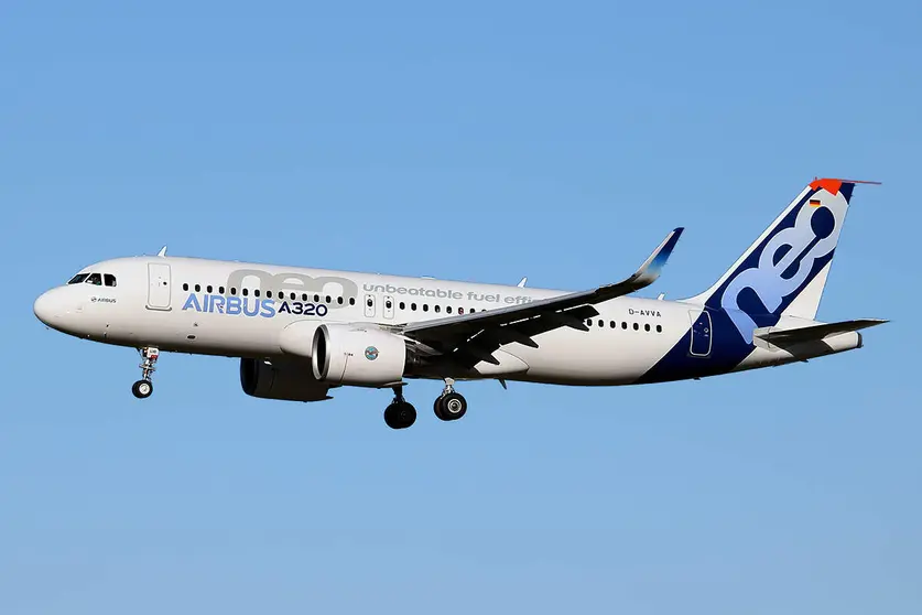 Airbus A320. (X)