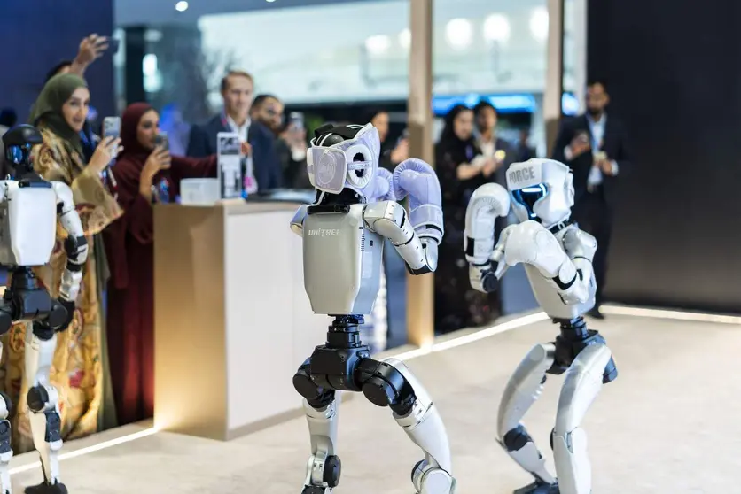 Robots en la Cumbre BRIDGE 2025. (WAM)