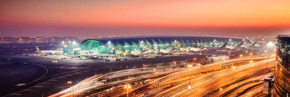 Aeropuerto Internacional de Dubai. Dubai Airports)