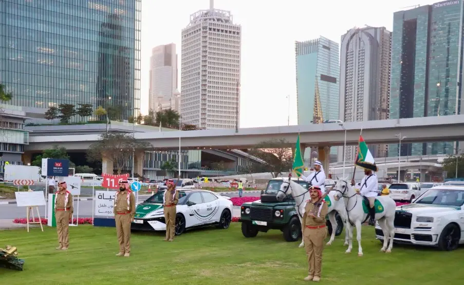 Despliegue de la Polic&iacute;a de Dubai. (X)