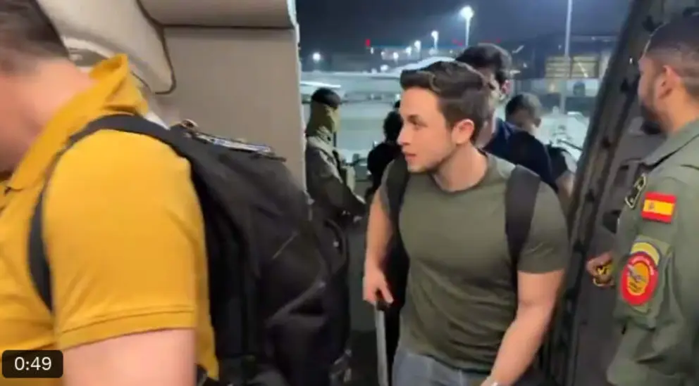 Est&aacute; previsto que el avi&oacute;n aterrice en la base a&eacute;rea de Torrej&oacute;n de Ardoz, en Madrid, en las primeras horas de la ma&ntilde;ana. (X)