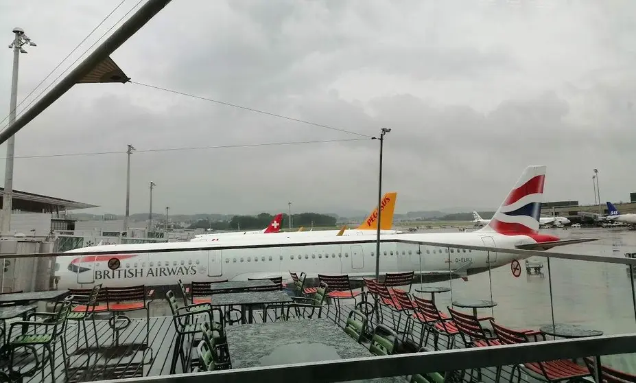 Un avi&oacute;n de British Airways. (EL CORREO)