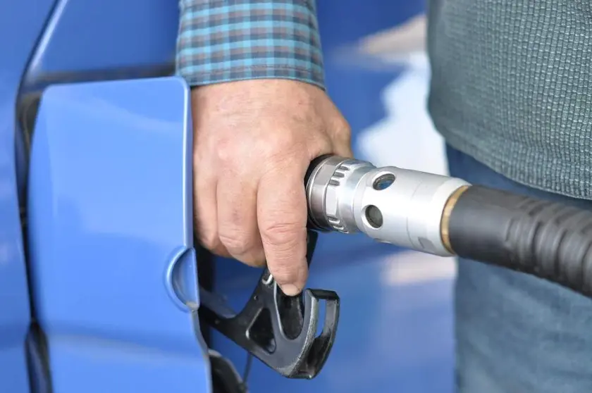 La medida podr&iacute;a contribuir a reducir los elevados precios del petr&oacute;leo y la gasolina. (pxhere.com)